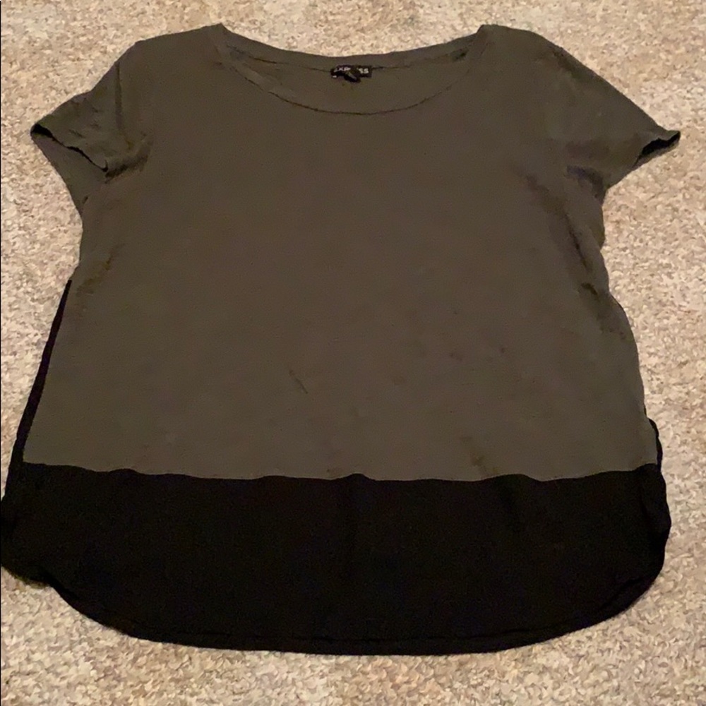 Mixed fabric tee